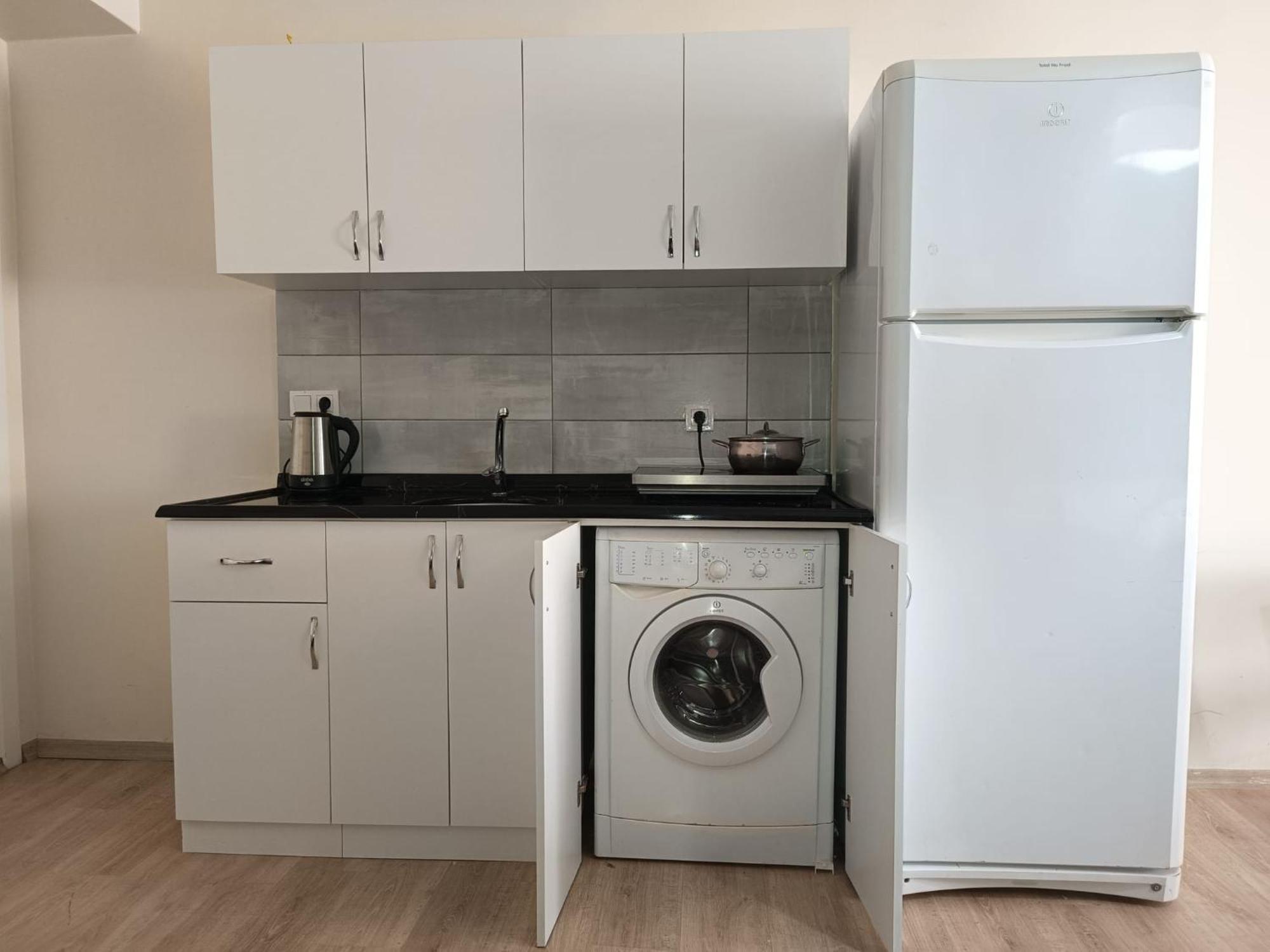White Crown Apartman Ve Yasam Merkezi Κωνσταντινούπολη Εξωτερικό φωτογραφία